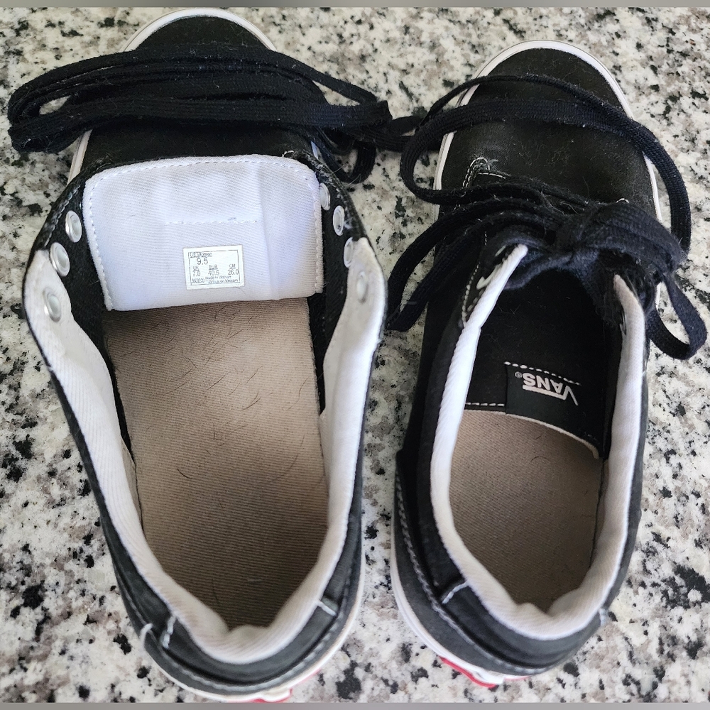 Vanz Shoes Black and White size 9.5 - Picture 3 of 7